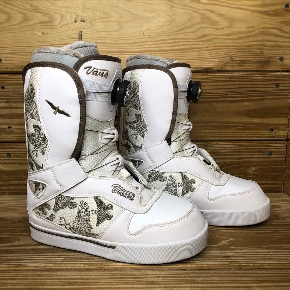 Vans Kira Snowboard Boots fit like  size 7